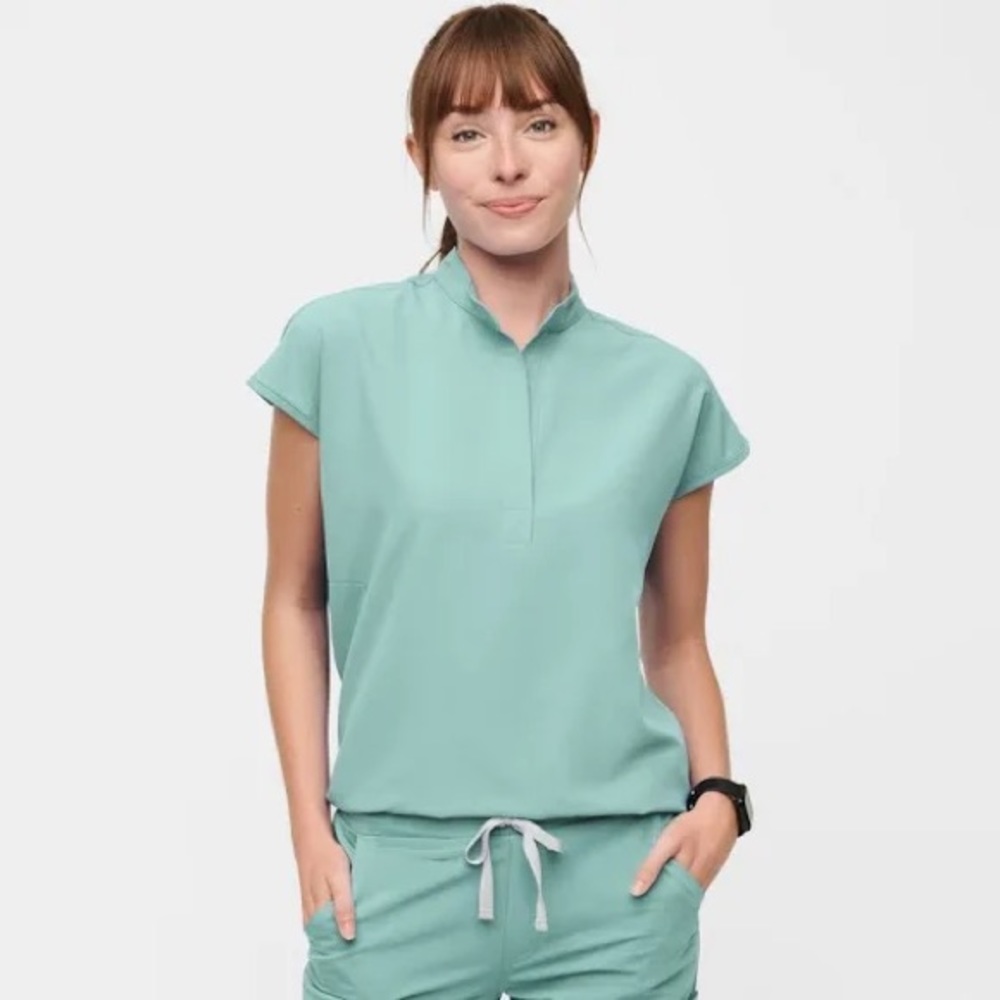 COPY - women's Seaglass Rafaela™ -
Oversized Scrub Top